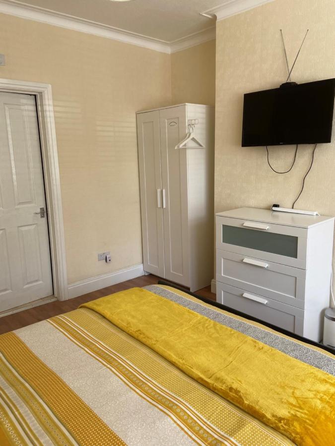 Streatham Common Bed & Breakfast London Exteriör bild